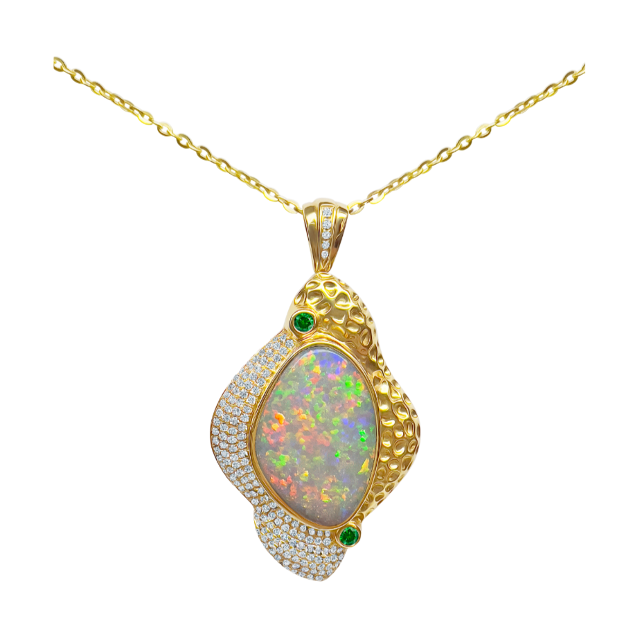 18K Yellow Gold Australian Opal Pendant (241916)